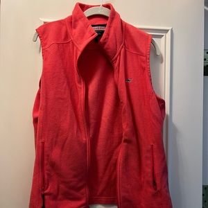NWOT VINEYARD VINES FLEECE VEST